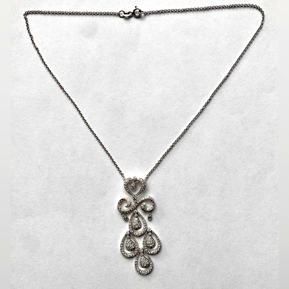 18k WHITE GOLD DIAMOND NECKLACE - Picture 4 of 7